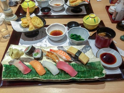 Time for some great sushi... and an earth quake