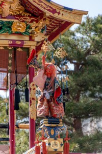 Great performance with the mechanical Karakuri puppets